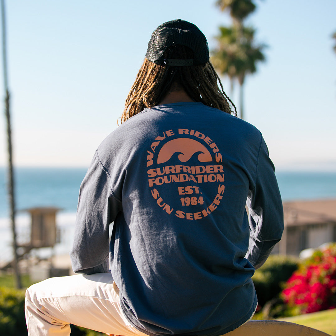 Wave Riders Long Sleeve Pocket Tee – The Surfrider Foundation
